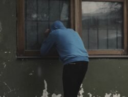 Empat Remaja Ditangkap Atas Kejahatan Pencurian di Kantor Desa Makarti Tama