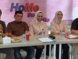 Dua Srikandi Politik di Sumsel, Holda – Meli Resmi Berpasangan