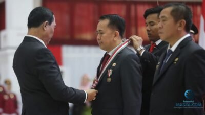 Agus Fatoni Terima Penghargaan Kartika Pamong Praja Madya