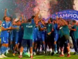 Persib Bandung Juara Liga 1 2023/2024, Sempurnakan Siklus 10 Tahun Juara!