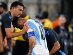 Argentina Hadapi Peru Tanpa Messi dan Scaloni