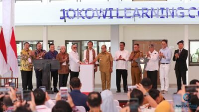 Jokowi Resmikan Gedung Jokowi Learning Centre di SMA Kebangsaan Lampung Selatan