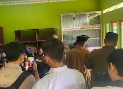 Pj Bupati Empat Lawang Tinjau Program Makanan Bergizi Gratis di Sekolah