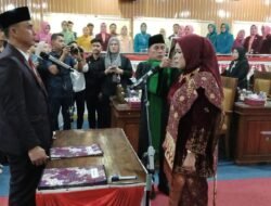 Gantikan Almarhum Saukani, Sulaila Resmi Sebagai Anggota DPRD Kabupaten Empat Lawang
