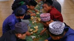 Hakikat Tradisi Makan Bersama Anak Pondok Pesantren