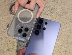 Samsung Galaxy S26 kini mendukung pengiriman foto dan video langsung ke iPhone lewat Quick Share mirip AirDrop