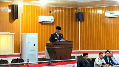 Joncik Muhammad berharap pimpinan DPRD yang baru dilantik dapat meningkatkan kinerja di tengah tantangan fiskal