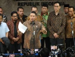 Harga TBS Sawit Ambruk,Wamentan Sudaryono memperingatkan pabrik dan eksportir sawit agar tidak menekan harga petani