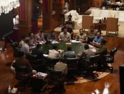 Prabowo Kumpulkan Para Jendral di Hambalang, Bahas Apa?