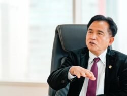 Menko Yusril”Menjaga Kepercayaan Publik di Tengah Sorotan Sidang Kasus Andrie Yunus