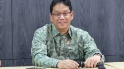 Menteri Keuangan Purbaya Yudhi Sadewa meminta masyarakat tidak panik menghadapi pelemahan rupiah dan penurunan IHSG