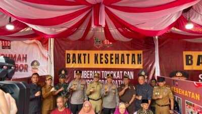 Kapolda Sumsel Irjen Pol Sandi Nugroho menggelar bakti sosial di Empat Lawang bersama Bupati Dr. H.Joncik Muhammad