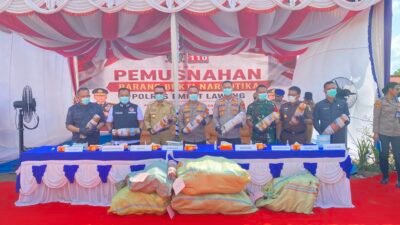 Kapolda Sumsel Pimpin Pemusnahan BB 200 Kg Ganja, Pengungkapan Ladang 20 Hektar di Empat Lawang Tuai Apresiasi