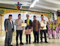 KAPOLRES OGAN ILIR HADIRI HAFLAH KE-15 PONDOK PESANTREN DARUL FUNUN, DORONG SANTRI MENJADI GENERASI BERILMU DAN BERAKHLAK MULIA