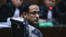 Sidang pledoi kasus Chromebook, Nadiem Makarim menyampaikan pembelaan sekaligus ucapan terima kasih kepada guru, dosen, mahasiswa, dan alumni Kampus