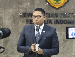 Sudaryono Tegaskan Tak Kabur dari Diskusi UGM, Siap Dialog dan Terbuka terhadap Kritik Mahasiswa