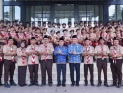 Wakil Bupati Ogan Ilir Berangkatkan Kontingen Pramuka ke Gandus, Harapkan Raih Prestasi Terbaik
