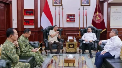 Menhan Sjafrie Pimpin Rapat Satgas Penertiban Kawasan Hutan(PKH), Tekankan Sinergi Antar Lembaga