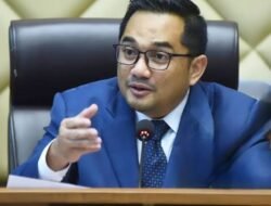 Ketua Komisi II DPR Kritik Mental Kerja ASN, Ngabsen, Pulang, Ngopi, Sore Ngabsen Lagi