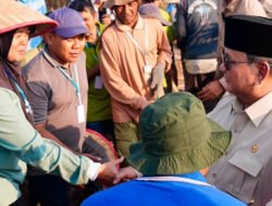 Prabowo Resmikan Panen Raya Serentak di 43 Titik, Tegaskan Ketahanan Pangan Adalah Gerakan Nasional