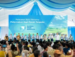 Mentan Amran Peletakan Batu Pertama Peternakan Sapi Perah Terbesar di Indonesia Mulai Dibangun di Brebes