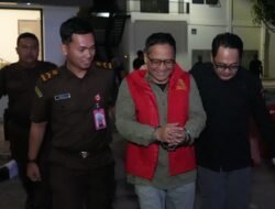 Korupsi Dana Operasional Kebun Binatang Surabaya, Eks Dirut Diduga Gunakan Rp7,4 Miliar untuk Kepentingan Pribadi