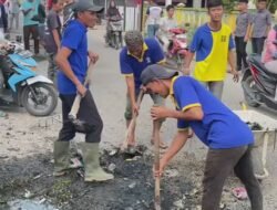 Lapas Tanjung Raja Turun Tangan Bersihkan Drainase, Wujud Kepedulian dan Tanggung Jawab terhadap Lingkungan
